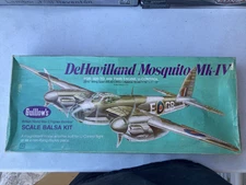 Guillow's DeHavilland Mosquito Mk IV WW2 Balsa Model Kit Unassembled