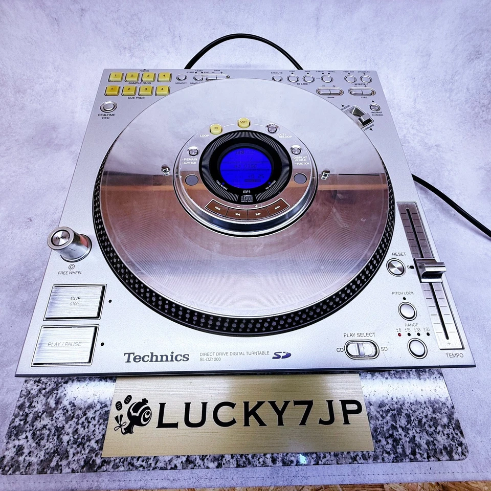 Technics SL-DZ1200 Silver Direct Drive Lettore Giradischi DJ Spedizione Gratu... - Immagine 2 di 4