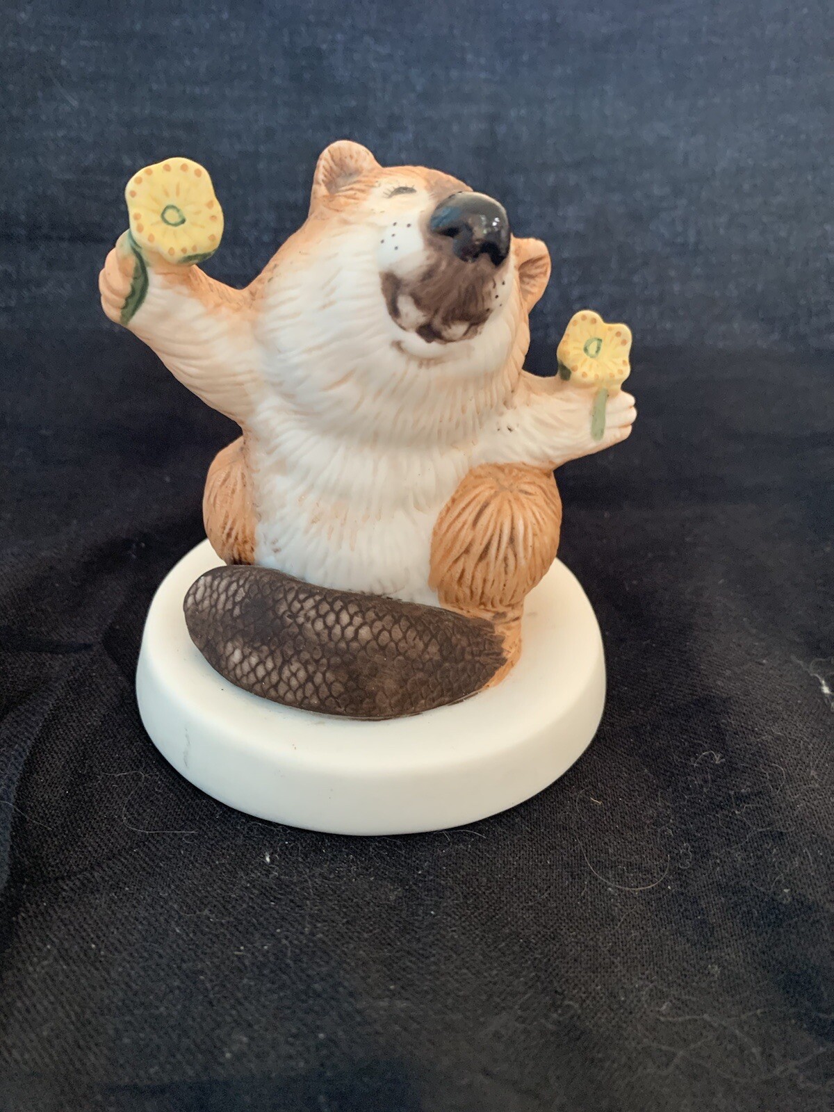 Vtg Sunny Animals by Heartline Porcelain Happy Beaver w/ Flowers Made in Taiwan