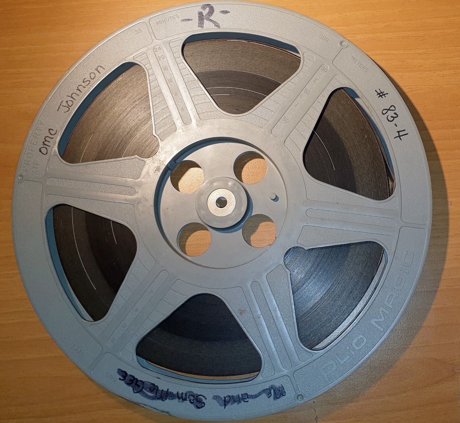 Foto 2 di 14