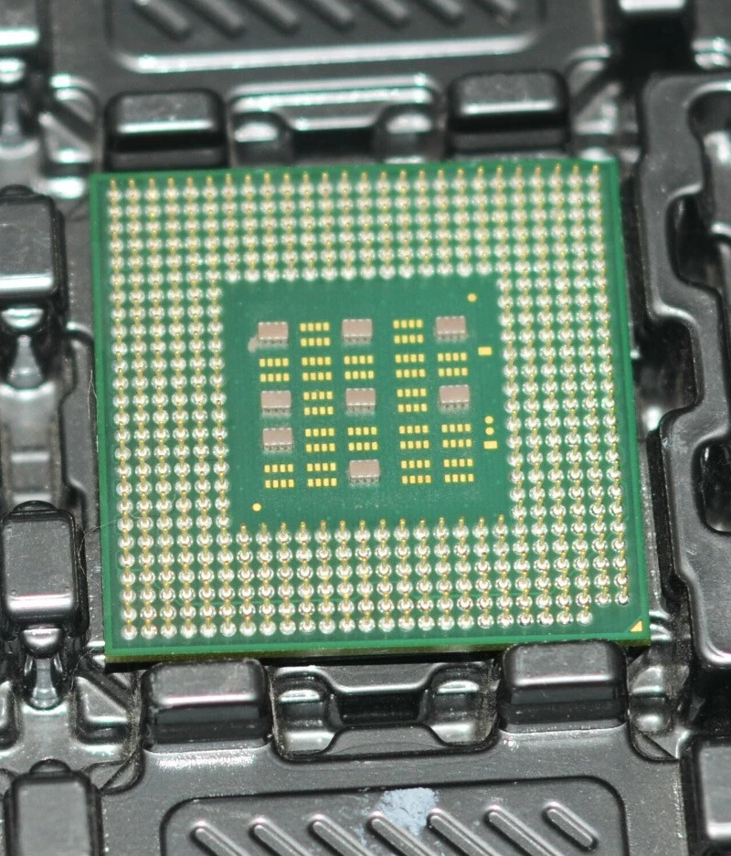 Pentium 4 SL68C 1.7Ghz/128/400 Douille 478 - Image 4 of 4