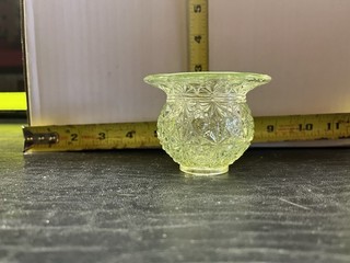 Daisy and Button Yellow Vaseline Toothpick Holder