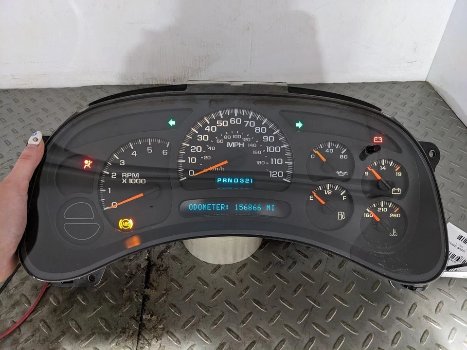 Grupo de velocímetro US ID 15135668 compatible con 03-05 AVALANCHE 1500 1171197 Foto 2 de 4