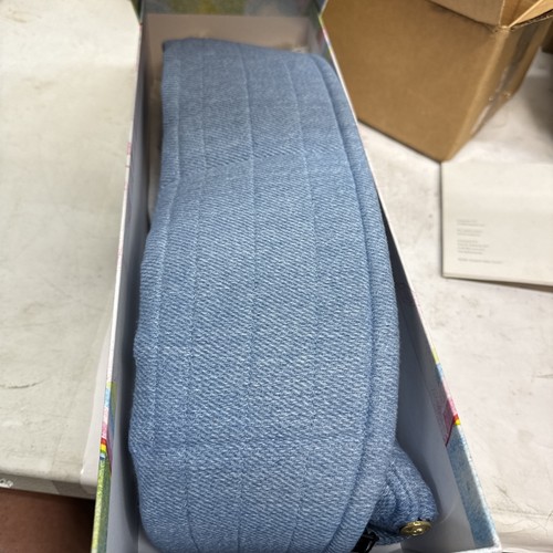 Artipoppe Zeitgeist Baby Carrier in Denim With Original Box And Manual Brand New - Picture 2 of 3