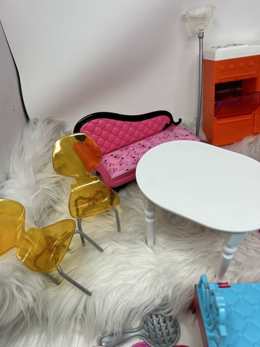Estuche de transporte Barbie almacenamiento con cremallera caja rosa con accesorios para muebles artículos para mascotas - Imagen 4 de 8