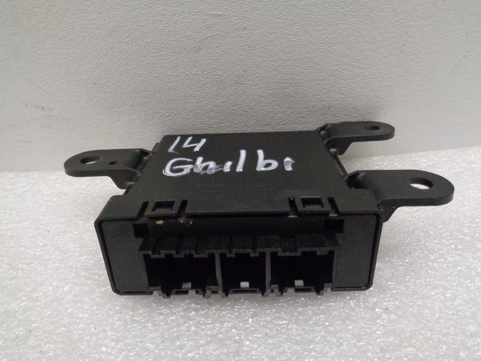 14-17 Maserati Ghibli Park Parking Assist Control Module 670004819 OEM AK230942