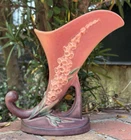 ROSEVILLE POTTERY PINK FOXGLOVE CORNUCOPIA VASE 164-8".....MINT!