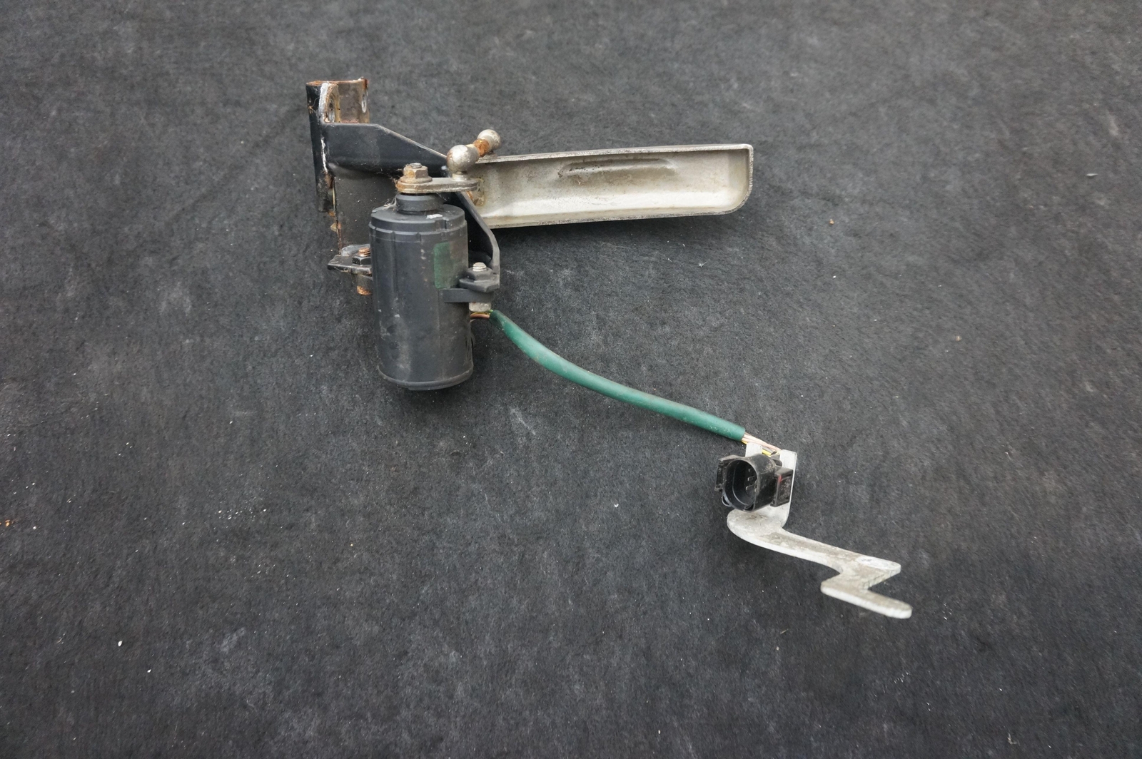 Gas Pedal Accelerator Throttle OEM 400907475A Lamborghini Gallardo Spyder 2008