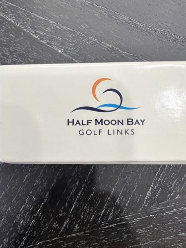 Four (4) Half Moon Bay Golf Links Pinnacle Golf Balls Gold 3 - New in Box - Picture 6 of 7