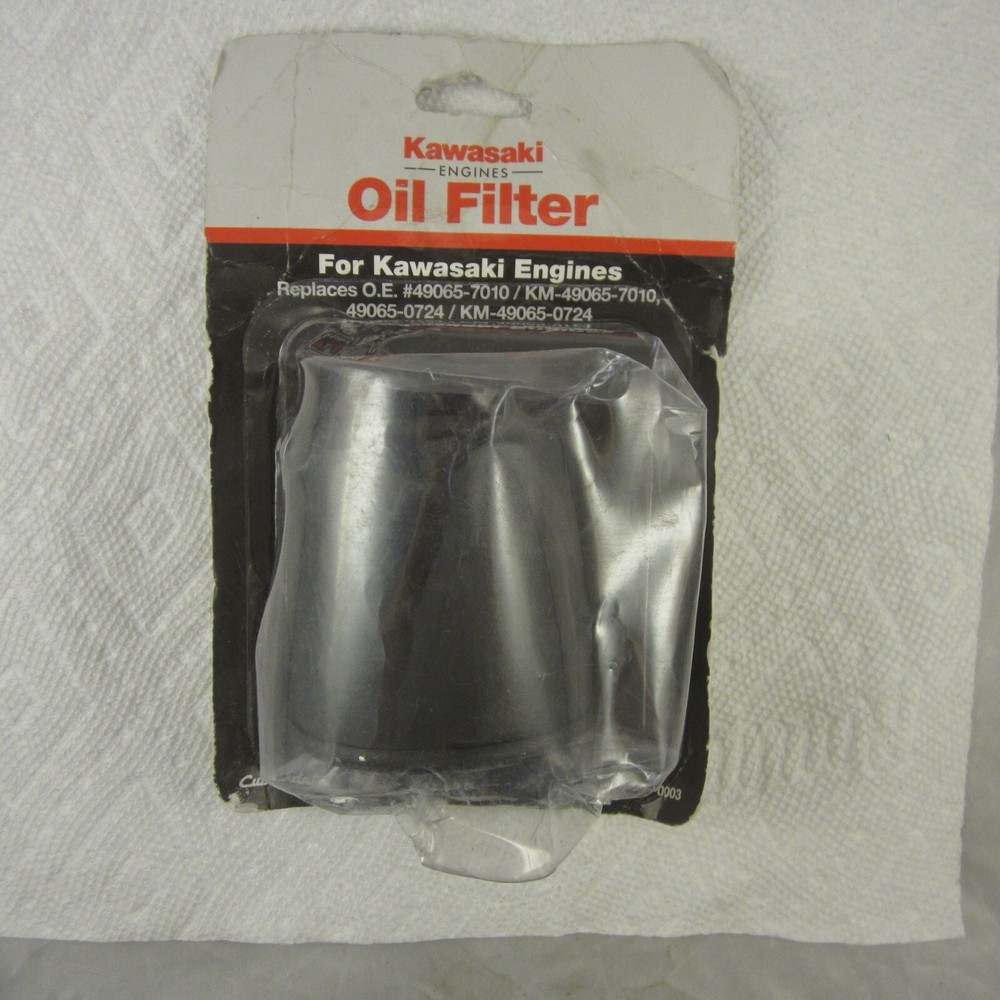 Kawasaki Oil Filter Replacement for 49065-7010 49065-0724 KM-49065-7010 KM-49065-0724