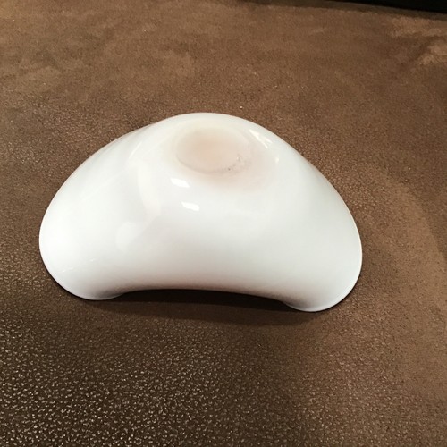 Cenicero NASCO Japón Soplado a Mano Estilo Murano Estuche Vidrio-Rojo/Blanco Plato Baratija - Imagen 3 de 7