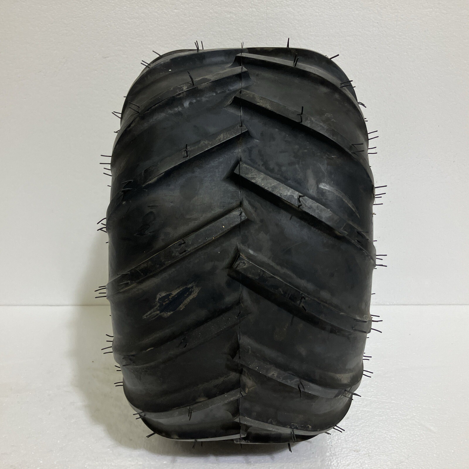 Pneumatico Carlisle AT101 Per Tagliaerba - 21x11-8, 4 Strati, Design Speciale Lug - Foto 6