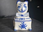 Viana do Castelo Portugal Art Pottery Cat Lidded Trinket Box covered Dish — photo 1
