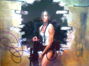 Zoe Saldana Signed | eBay