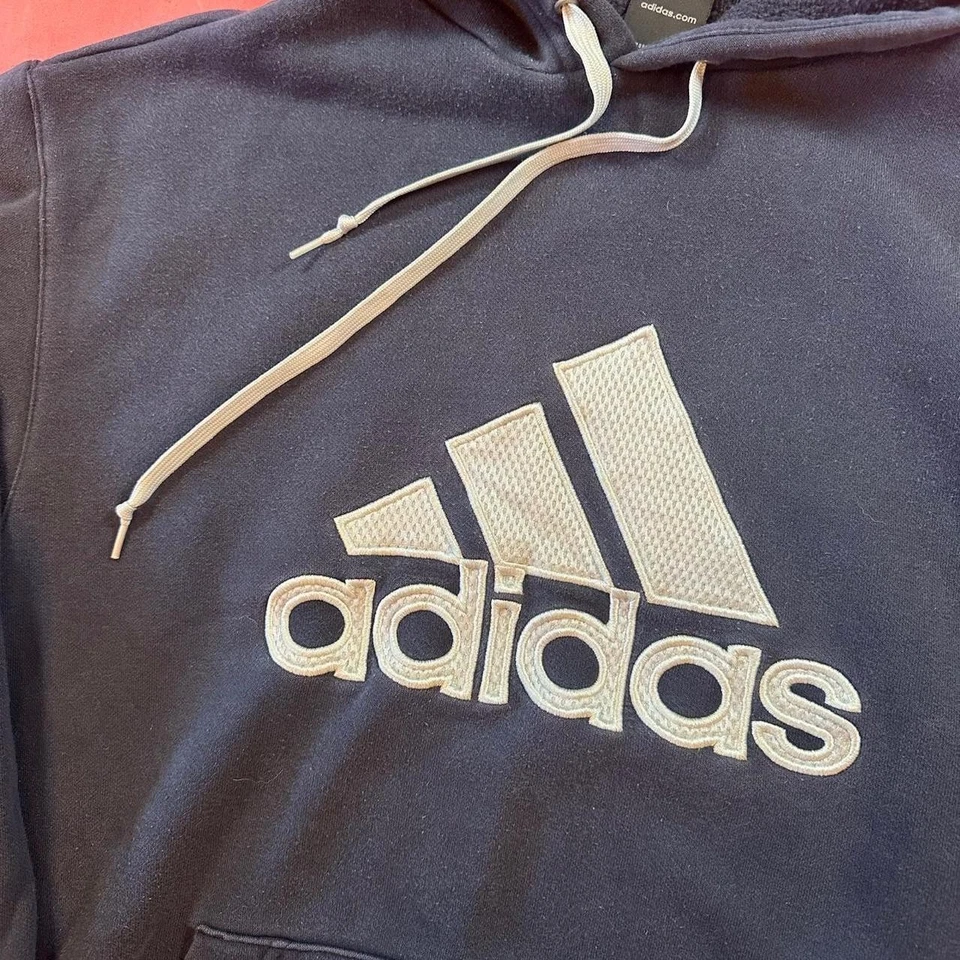 Sudadera con Capucha Adidas Vintage Años 90 Azul Marino Bordado Logo Años 90 Adidas Sudadera con Capucha Foto 3 de 4