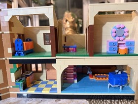 LEGO 71006 The Simpsons House No Minifigs and 1 missing piece