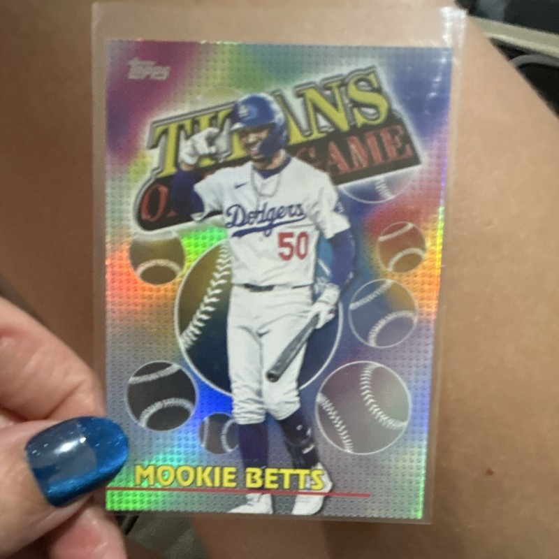 Topps 2026 Topps Series 1 Titans of the Game #TOG-8 Mookie Betts Dodgers Insert
