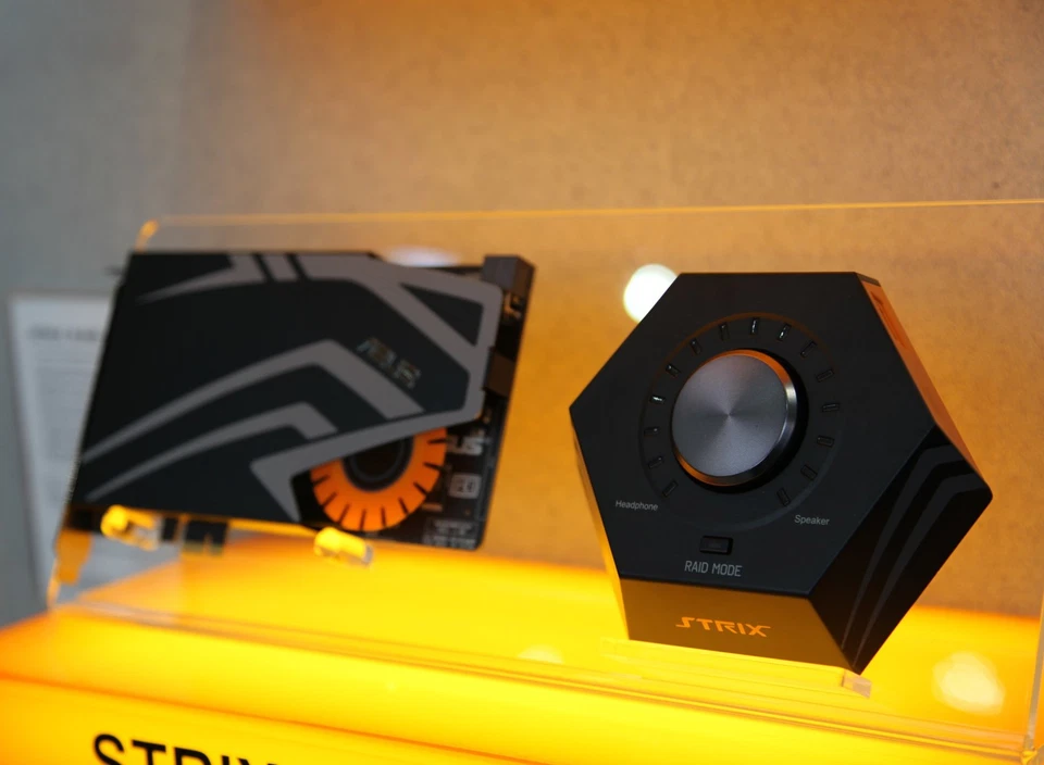 Tarjeta de sonido para juegos Asus Strix PCI-E Foto 4 de 4