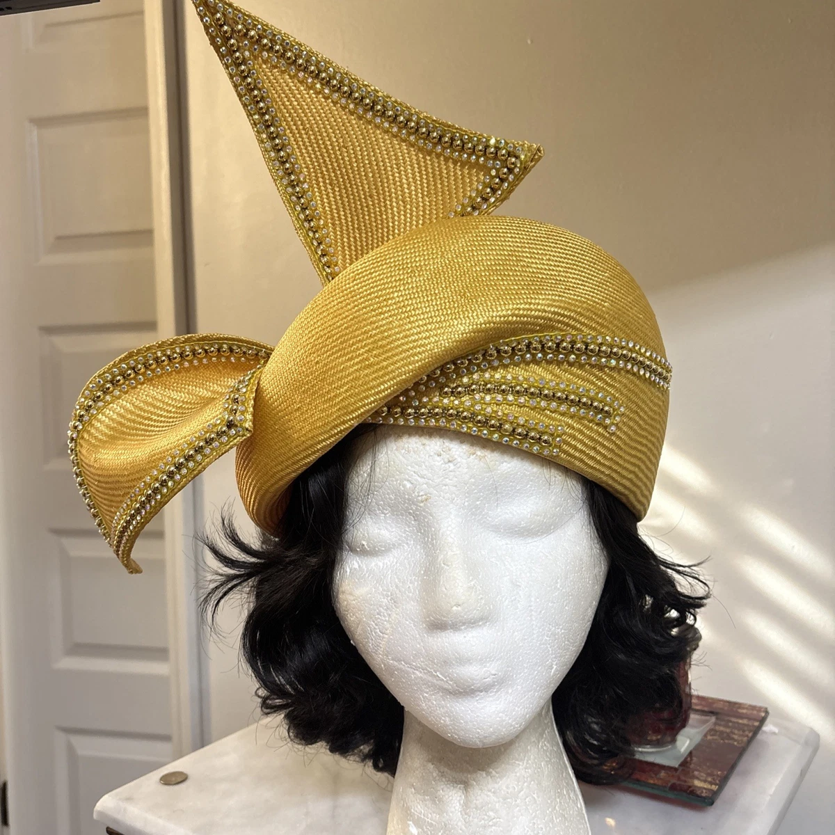 Special Occasion Fascinator Vintage Hats for Women for sale 