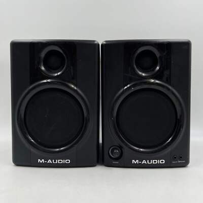 M-Audio AV 40 Studio Monitor Shelf Speakers