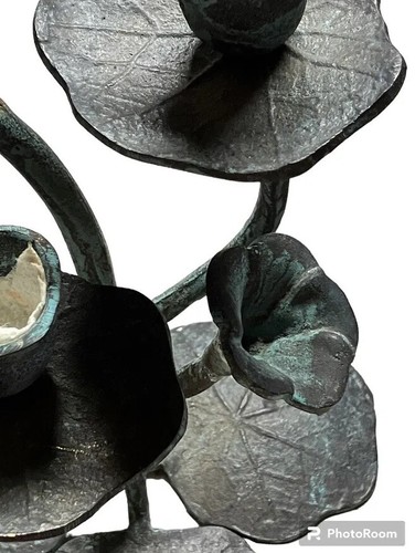 VINTAGE METAL BRONZED LILY PADS 3 TIERED CANDLE STICK HOLDER - Picture 2 of 8
