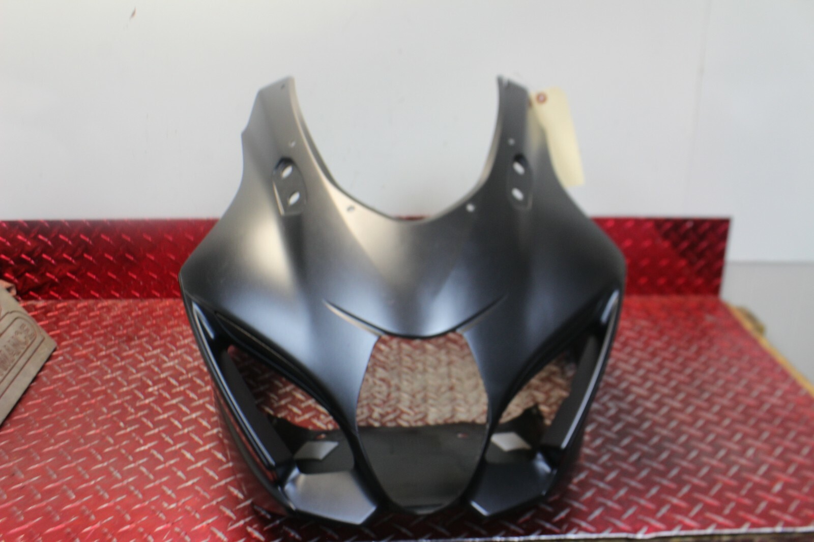 2017 - 2020 GSXR 1000 OEM UPPER FAIRING PLASTIC HAS LIGHT MARKS GX275 image