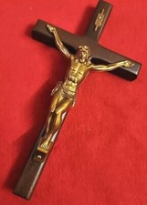 CHRISTIAN CATHOLIC Wood Cross Crucifix New And Boxed for Gift Giving 8x4" F.SH
