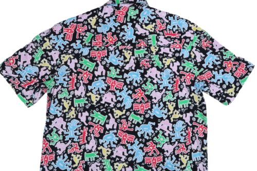 NEW H&M KEITH HARING ALL OVER PRINT MENS LARGE RELAXED FIT BUTTON UP SHIRT SS - Picture 8 of 14