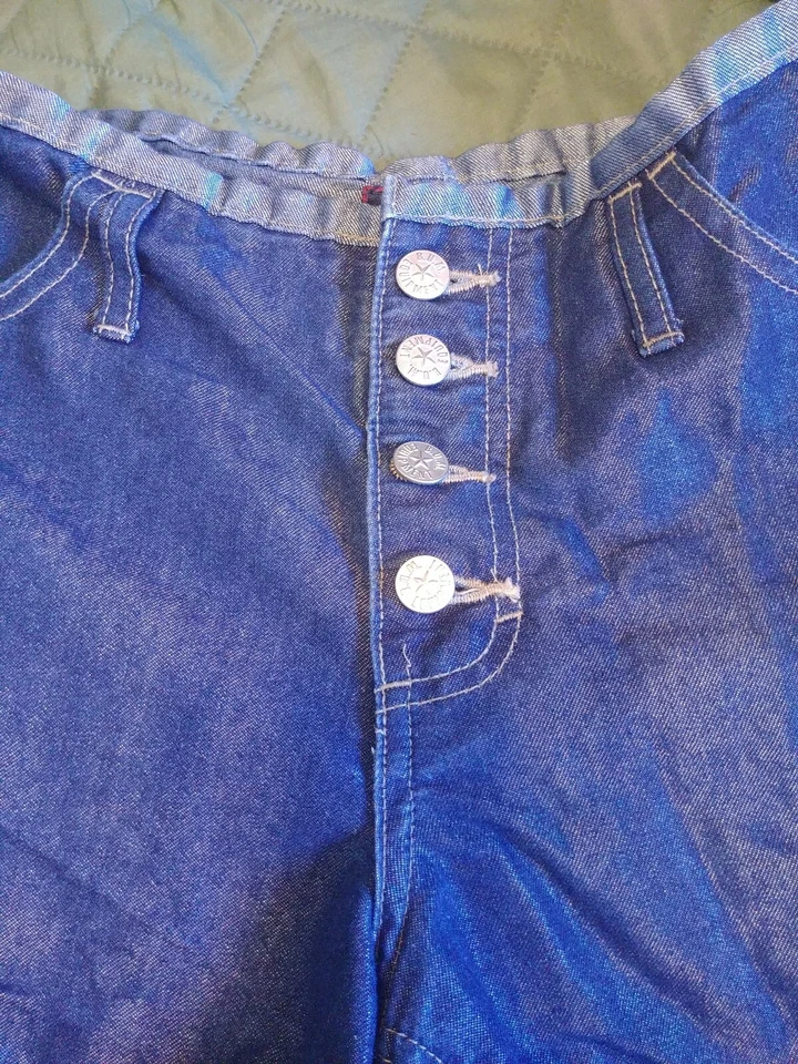 B. Pantalones Cortos Jean EQUIPMENT Azul Talla 7/8, Botón, Brillante, #2094 Foto 2 de 4