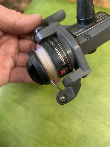 Shimano AXUL-S Ultra Lite Spinning Fishing Reel-Japan Works Great Smooth - Picture 8 of 8