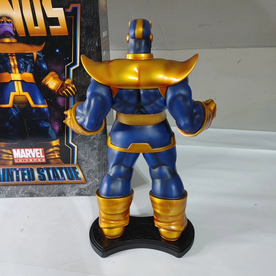 MARVEL Thanos Museum Version - Bowen Designs (2011) #0312/1100 Estatua con Caja Foto 3 de 4