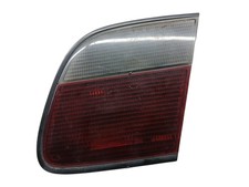 Feu arrière Nissan ALMERA