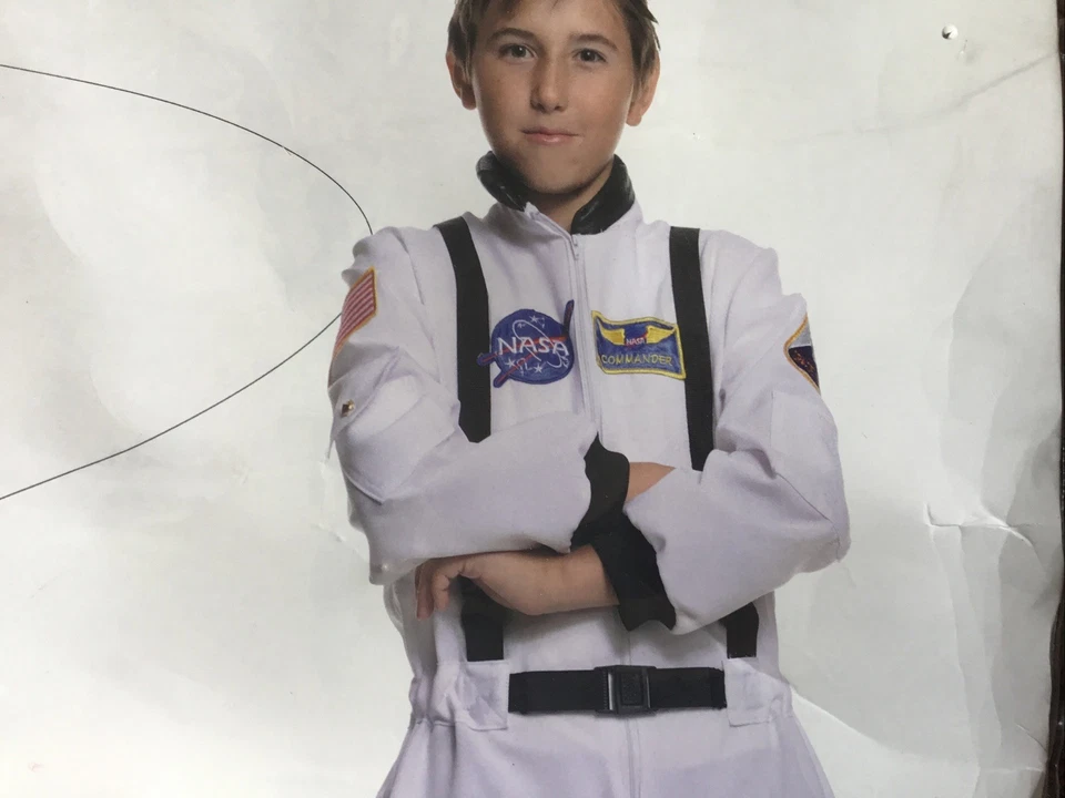 Underwraps Astronauta NASA Niño Espacial Talla M 6-8 Halloween Disfraz Mono Nuevo en Paquete Foto 4 de 4