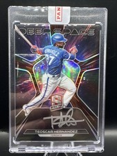 Teoscar Hernandez 2022 Panini Spectra #DSS-TH Deep Space Prizm Auto #/25 SSP