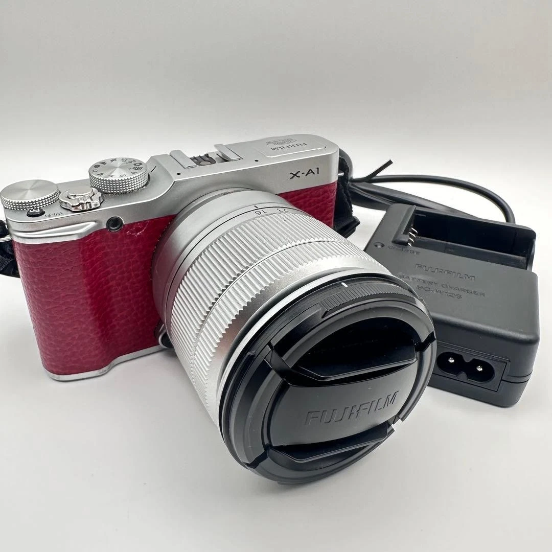 デジタルカメラ FUJIFILM X-A1 +XC16-50&XC50-230 RED FUJIFILM（フジフイルム） 中古 1年保証 美品 FUJIFILM X-A1 16-50mm