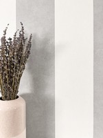 Newroom Vliestapete Grau Weiß Streifen Landhaus Klassisch Wohnzimmer Zeitlos