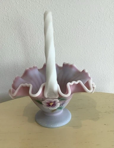 Fenton Glass Basket Lotus Mist Burmese 2004 Gold Treasures Collection Signed