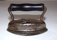 Vintage Mini A-Best-O Sad Iron No 602 Childs Toy or Salesman Sample