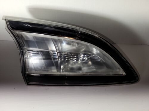 MAZDA 3 HATCHBACK 2010 -2013 Halogen Inner Tail Light Driver Left P8241L oem - Imagen 2 de 7