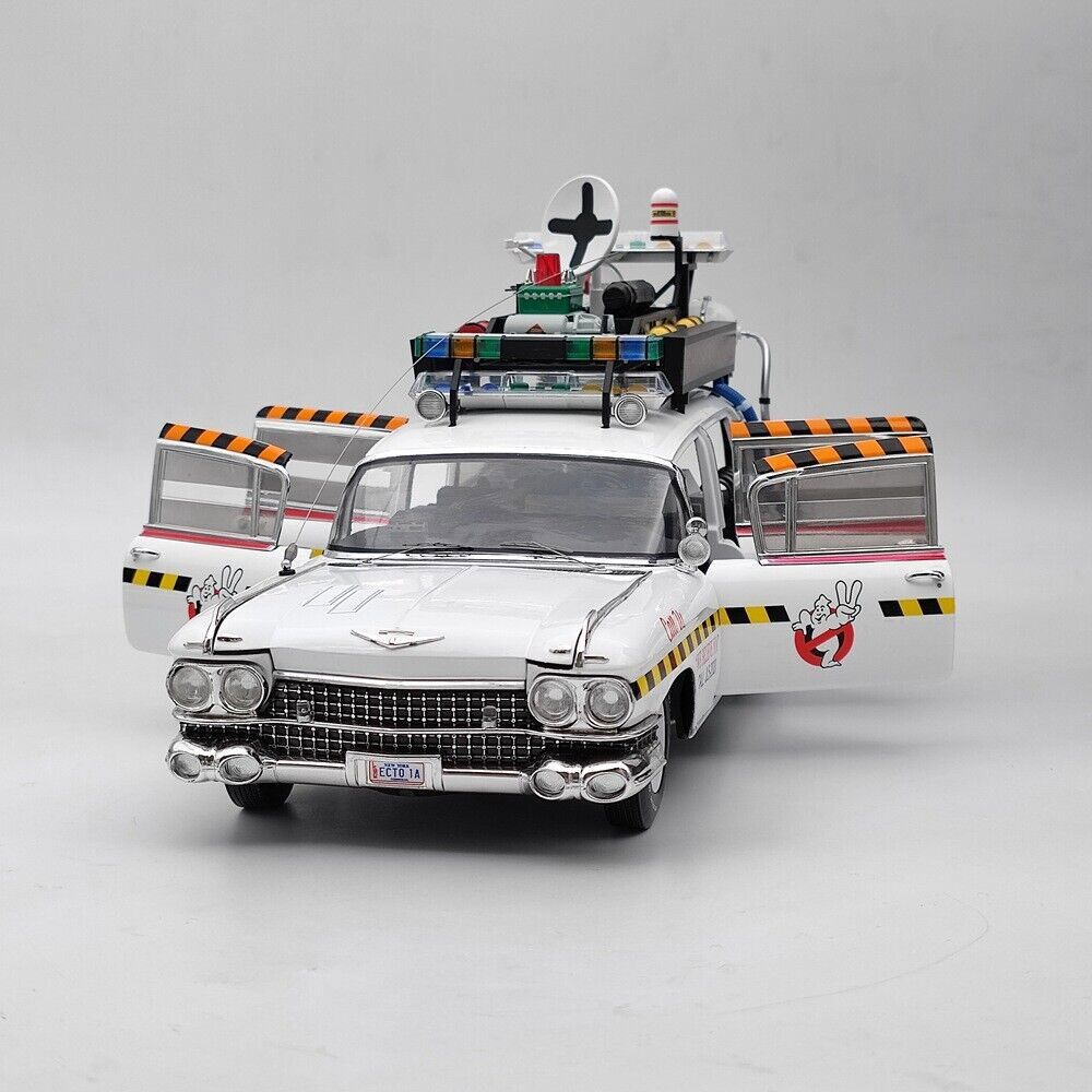 1/18 HOT WHEELS Cadillac Ghostbusters II ECTO 1A Elite X5470