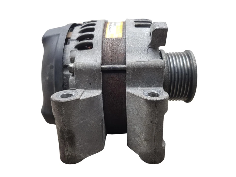 Lexus IS Series Alternator 2.2 Diesel 2AD-FHV 2007 27060-26030 - Image 3 of 4