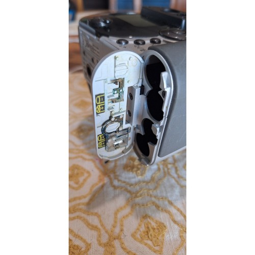 Konica minolta dimage Z3 4.omp - cámara digital, solo piezas o reparación - casi nuevo - Imagen 14 de 16