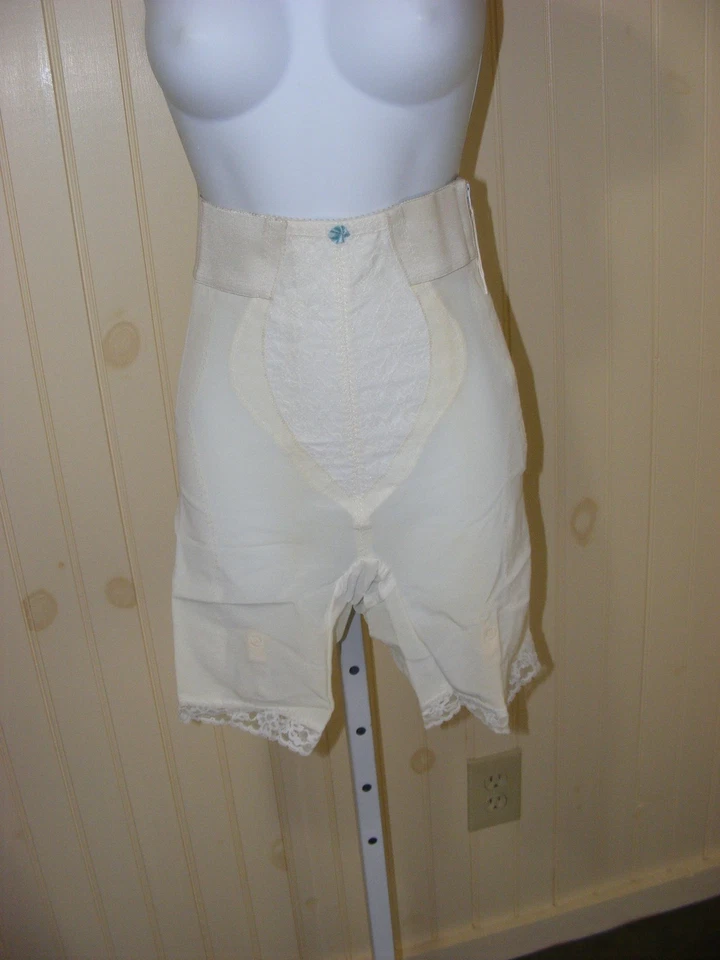 FAJA PIERNA LARGA AÑOS 60 CAROL BRENT MED SOPORTE COMPLETO ENCAJE PIERNA MEDIAS LIGAS Foto 2 de 4