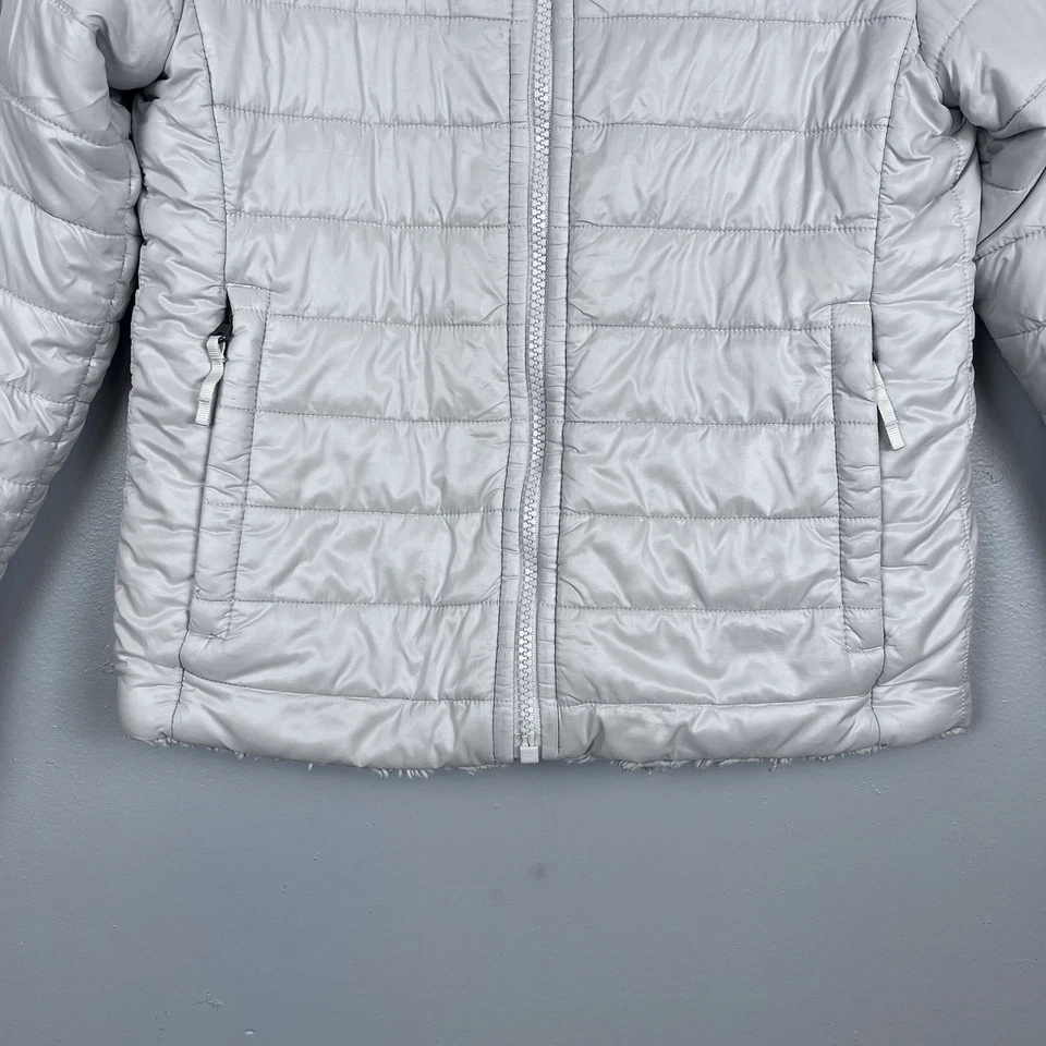 Chaqueta acolchada reversible Mossbud Swirl The North Face para niñas NF0A3Y7E talla S Foto 3 de 4