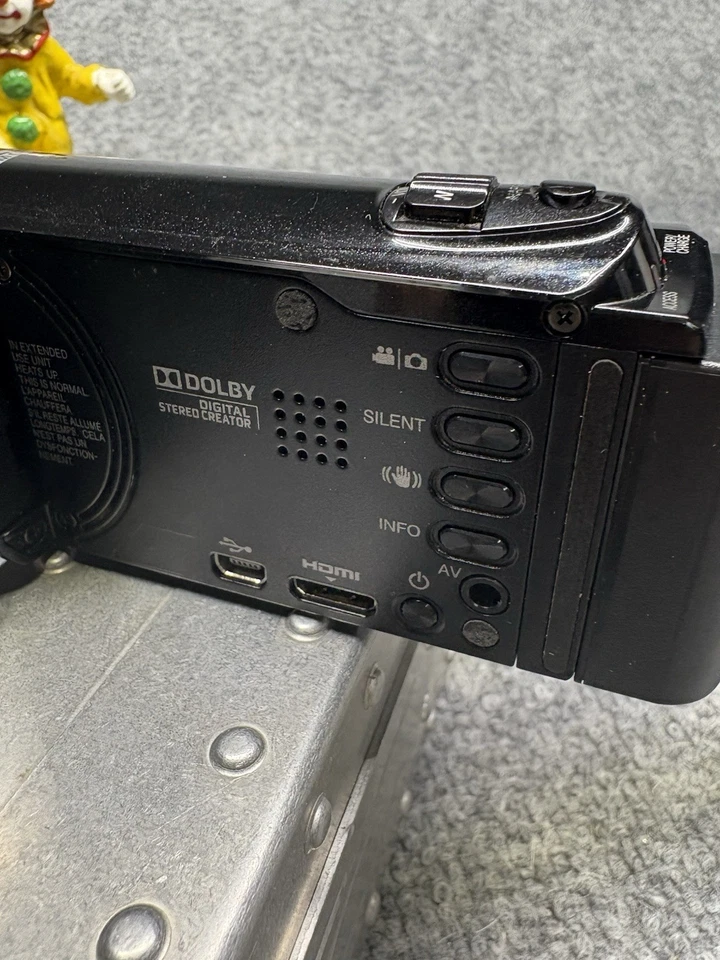 JVC Everio GZ-E200AU Full HD Camcorder w/ Charger & Battery - Image 4 of 4