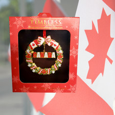 Canada Flag Wreath Ornament Patriotic Red White Colored Brass, Canadian Treasure