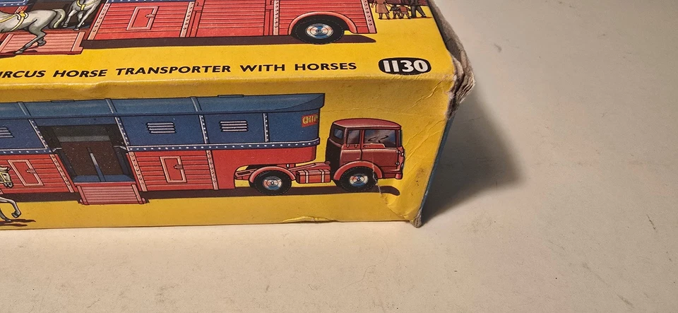 CORGI TOYS MAJOR 1130 BEDFORD CIRCUS CHIPPERFIELDS HORSE TRANSPORTER OVP H013-88 - Bild 2 von 4