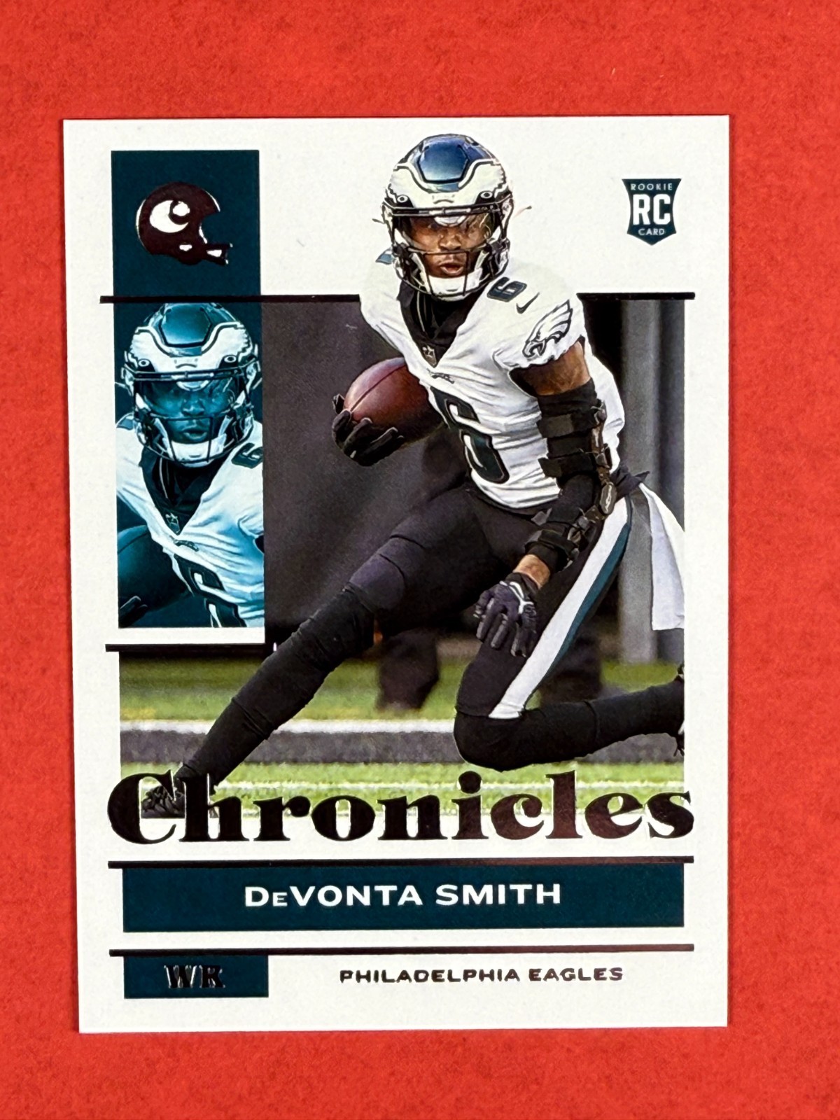 2021 Panini Chronicles Devonta Smith #72 (RC)