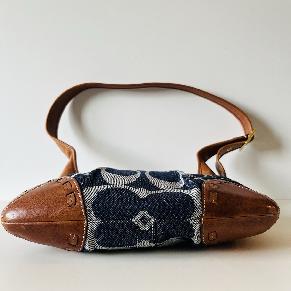 Coach denim ergo signature - Gem Vintage Coach Elgo Denim Sholder 