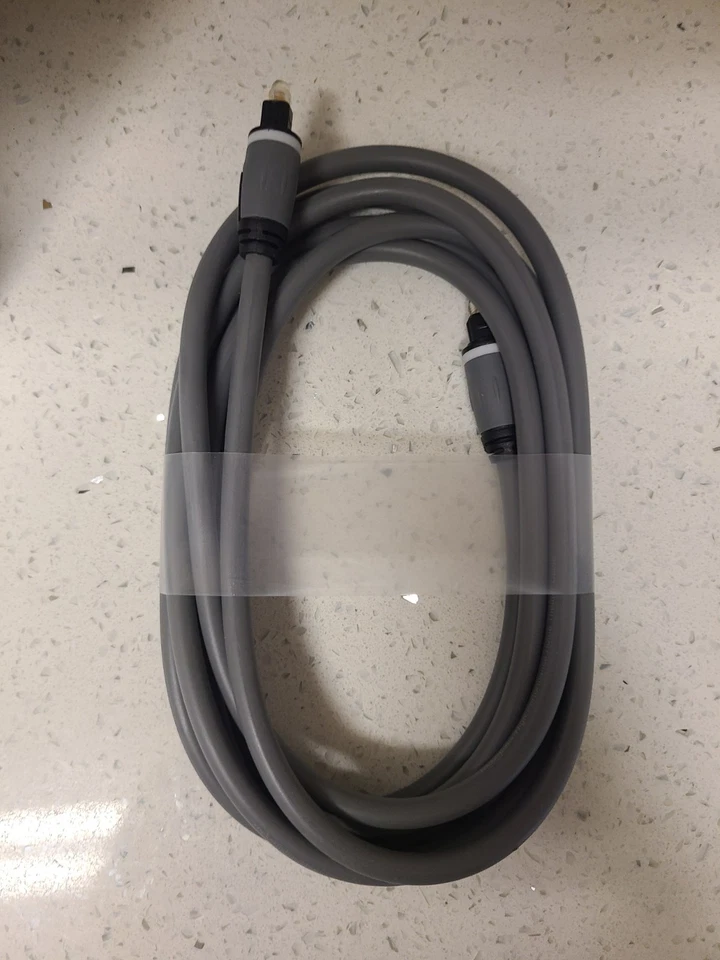 Rocketfish 8' Digital Optical Audio Cable Precise Digital Connection Clear Sound - Image 4 of 4